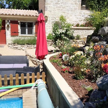 L'Establoun Apartment Saint-Martin-de-Brômes Екстериор снимка