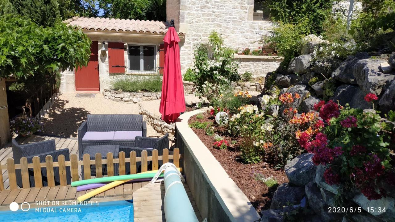 L'Establoun Apartment Saint-Martin-de-Brômes Екстериор снимка