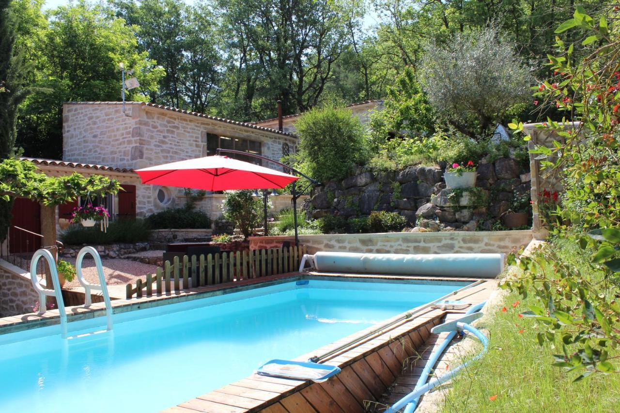 L'Establoun Apartment Saint-Martin-de-Brômes Екстериор снимка