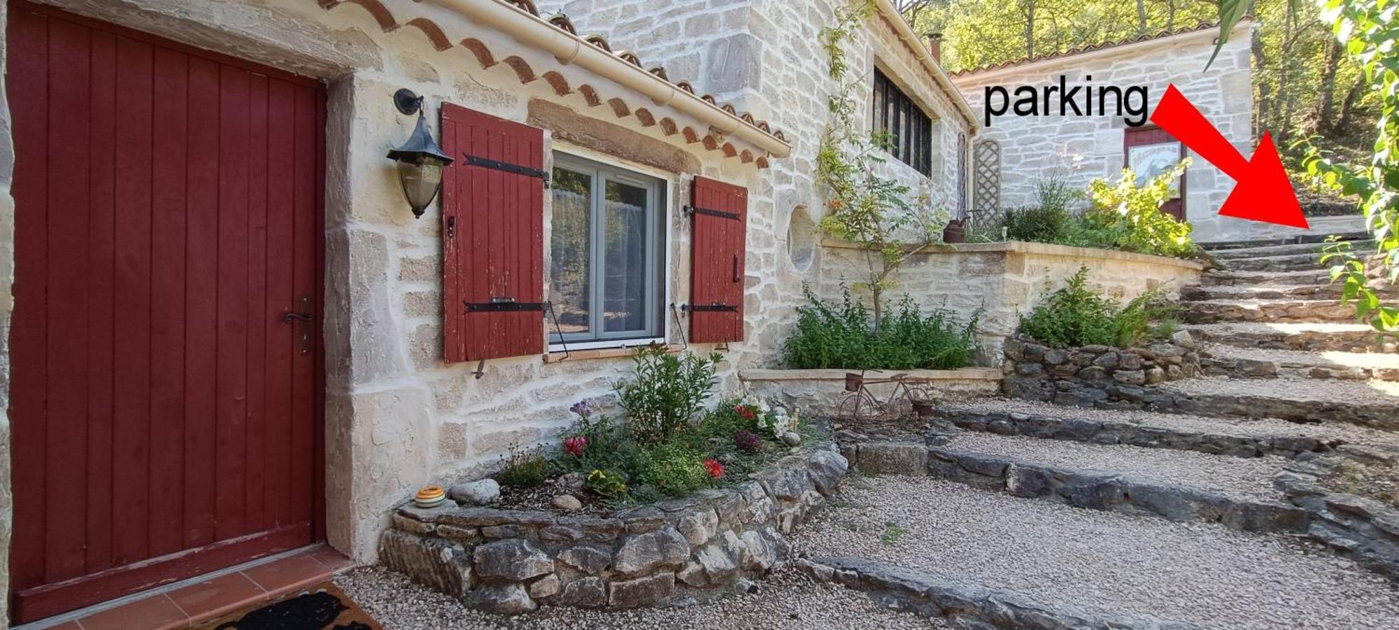 L'Establoun Apartment Saint-Martin-de-Brômes Екстериор снимка